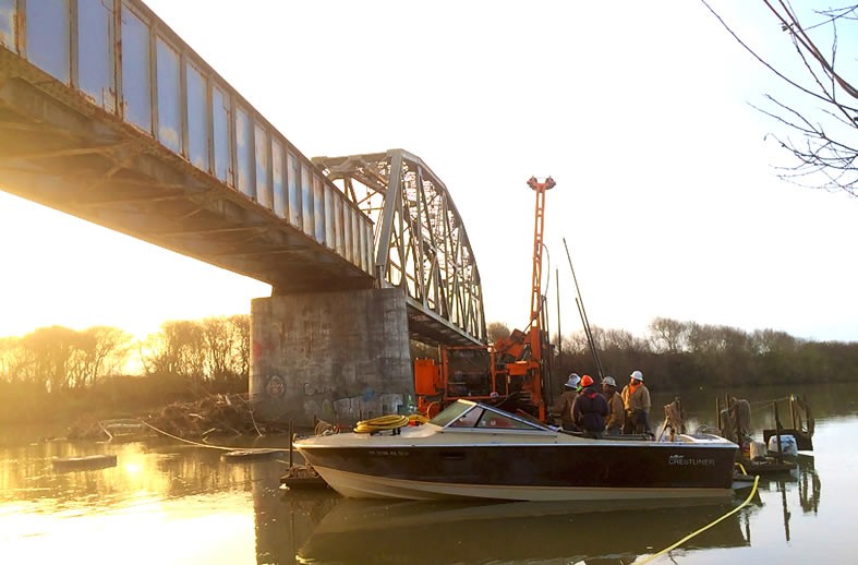 Core sampling for a new bridge on the Mad River