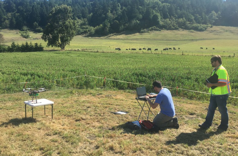 UAV and data visualization applied to crop health at a quinoa farm.